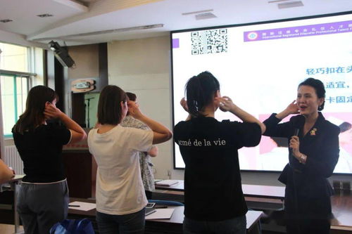 臨汾市中心血站舉辦服務(wù)禮儀培訓(xùn)，提升獻(xiàn)血服務(wù)質(zhì)量